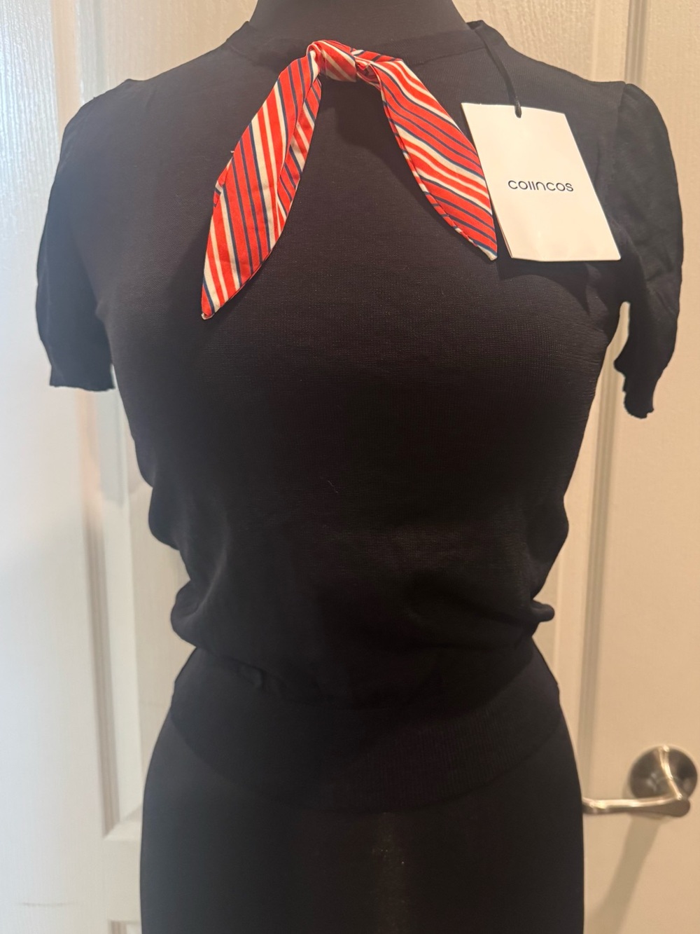 Black Short-Sleeve Knit Top with Red Striped Neck Tie